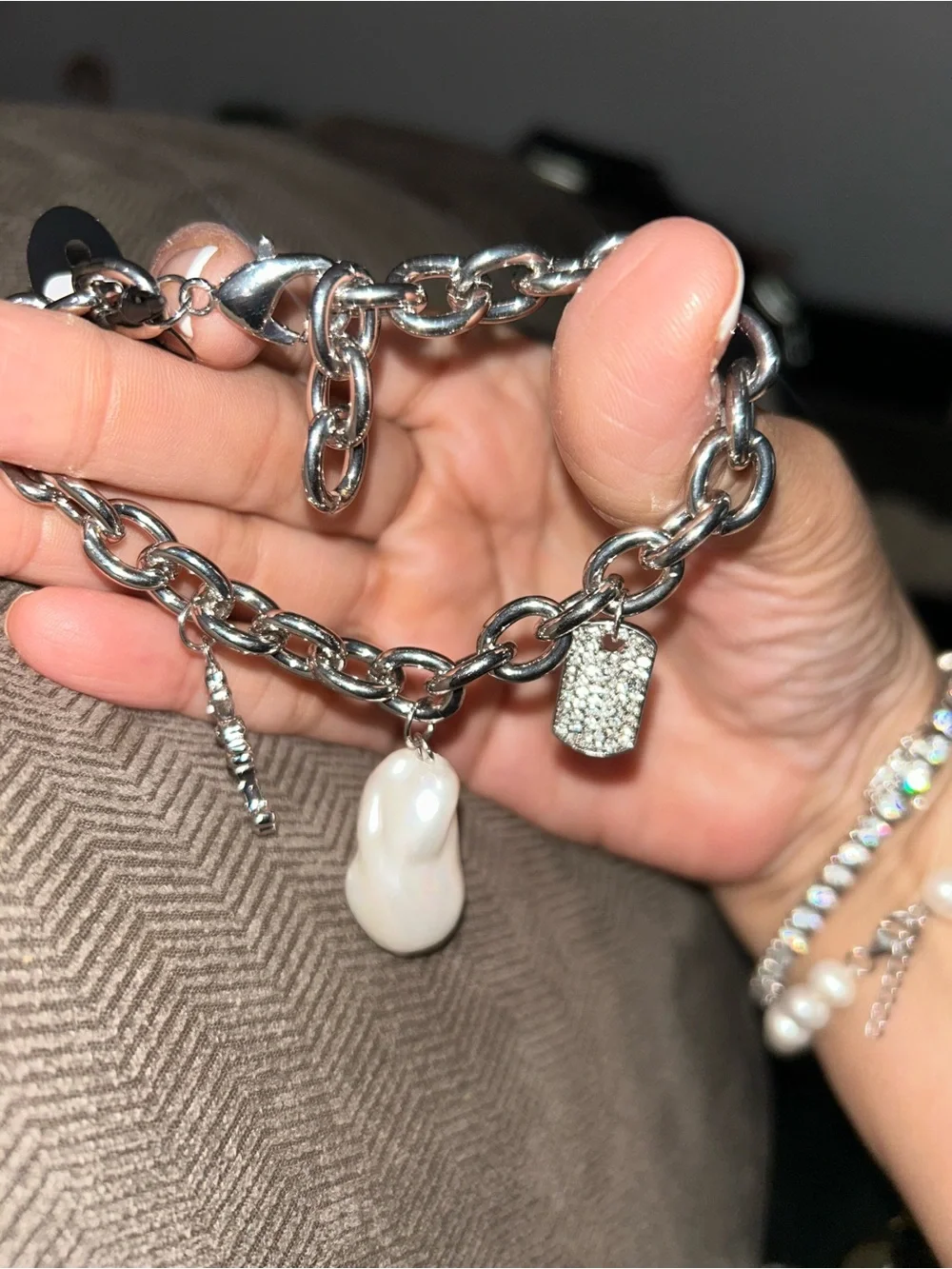 AKIRA chunky silver